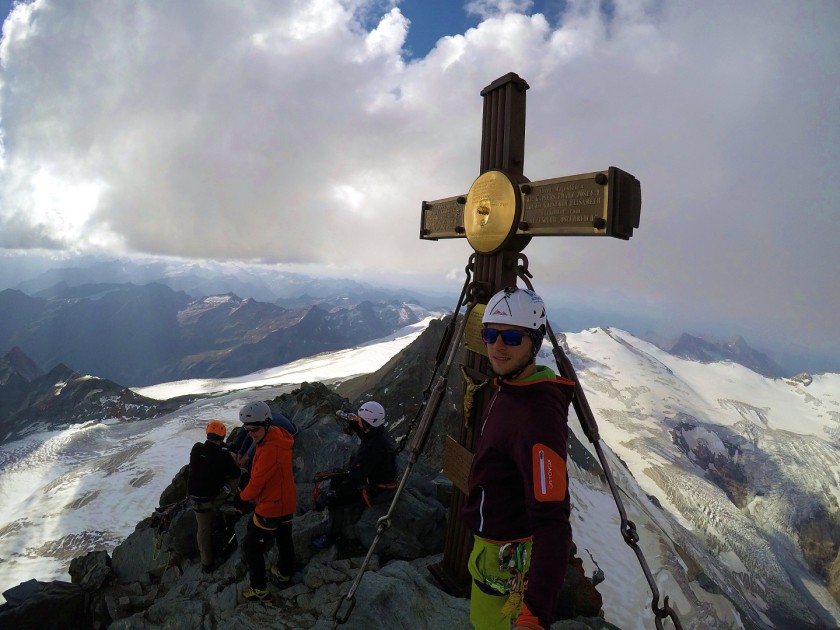 Florian Glatzl. Österreichischer Top-Naturbahnrodel-Star auf dem Großglockner. Am höchsten Gipfel von Österreich